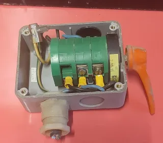 Commutatore Breter 32A 660V
