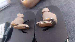 Auriculares JBL Tour Pro 3 True Wireless Beige/Pla