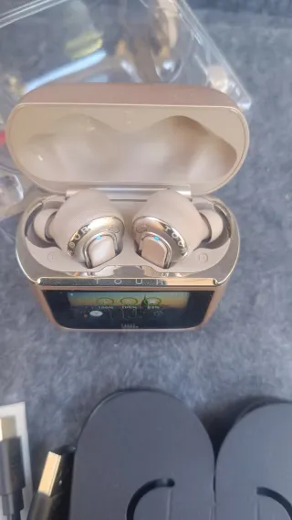 Auriculares JBL Tour Pro 3 True Wireless Beige/Pla