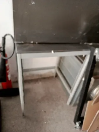 Mesa de acero inoxidable