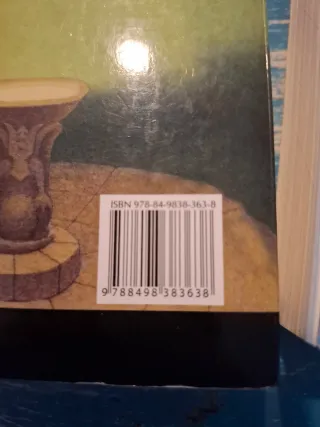 Harry Potter and the Cursed Child, y otros dos mas