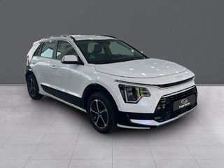 Kia Niro 1.6 GDi HEV 104kW (141CV) Drive