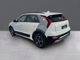 Kia Niro 1.6 GDi HEV 104kW (141CV) Drive