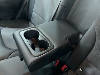 Kia Niro 1.6 GDi HEV 104kW (141CV) Drive