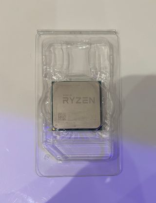 Ventilador CPU AMD + Procesador Ryzen