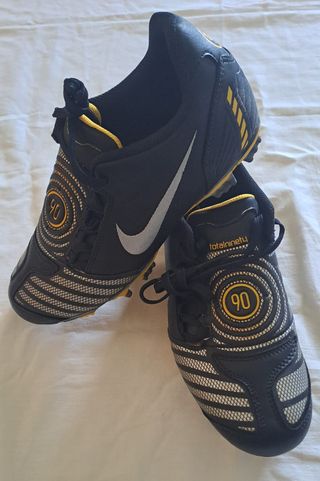 Scarpini Nike Total 90 n.38