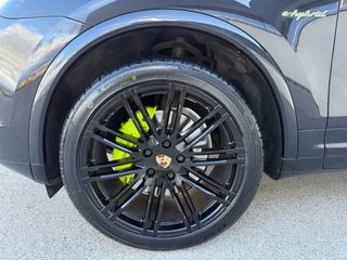 Porsche Cayenne 2016