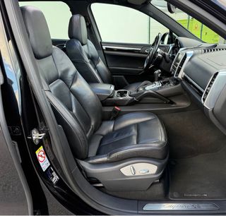 Porsche Cayenne 2016