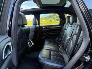 Porsche Cayenne 2016