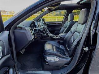 Porsche Cayenne 2016