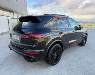 Porsche Cayenne 2016