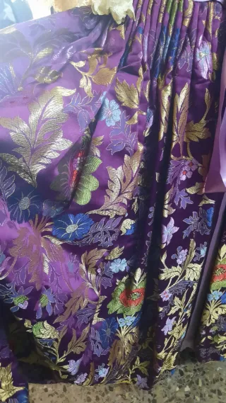 Vestido de Fallera Morado y Dorado