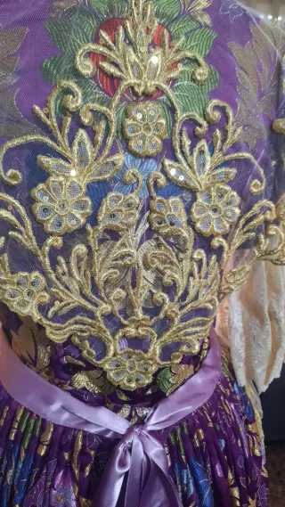 Vestido de Fallera Morado y Dorado