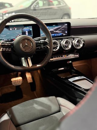 MERCEDES-BENZ CLASE A 180 HÍBRIDO GASOLINA