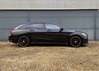 VENDO O CAMBIO Mercedes-Benz CLA AMG ORANGE