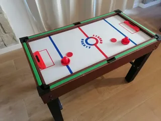 Mesa multijuegos con billar, hockey y futbolín