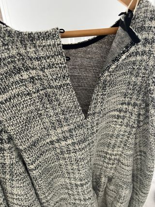 Vestido corto Salsa manga larga gris y blanco