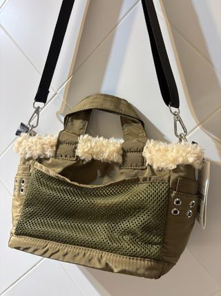 Bolso verde Parfois con pelo