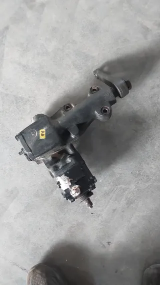 Bomba Dirección Opel Omega A