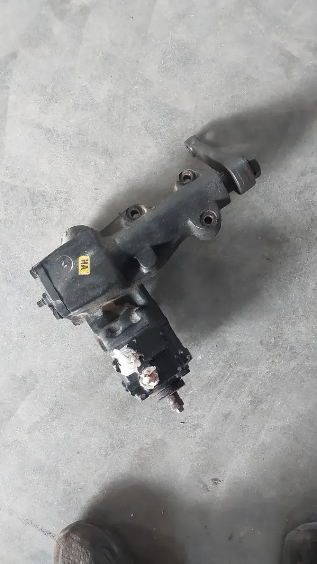 Bomba Dirección Opel Omega A