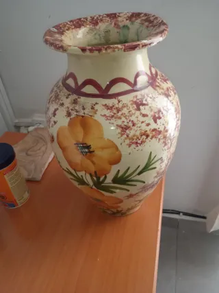 antiguo jarrón florero
