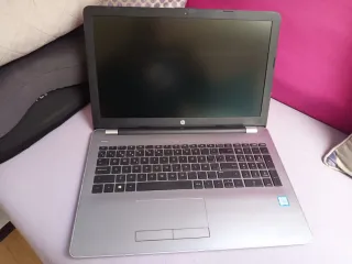 HP Probook i5 7200U 8GB RAM Plata