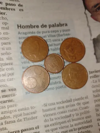 Monedas de 5 céntimos de 1999 y 1 de 1 céntimo