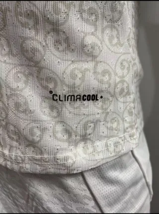 Camiseta Mundial Adidas España Oro y Blanco