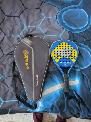 Pala pádel junior + funda