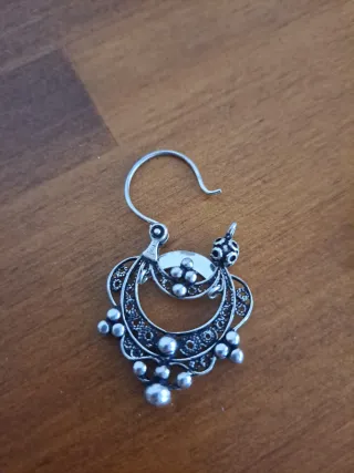 PENDIENTES TRADICIONALES DE PLATA DE LEY.