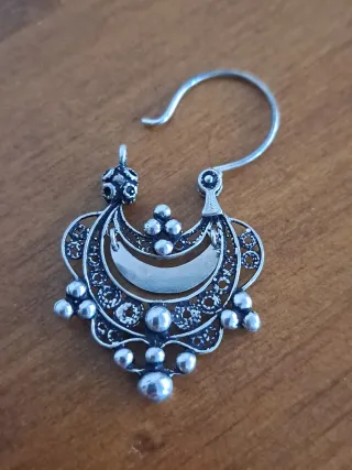 PENDIENTES TRADICIONALES DE PLATA DE LEY.