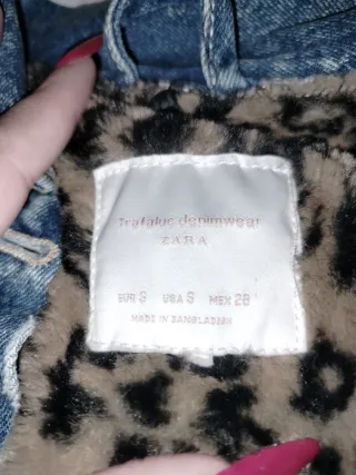 Chaqueta vaquera desgastada