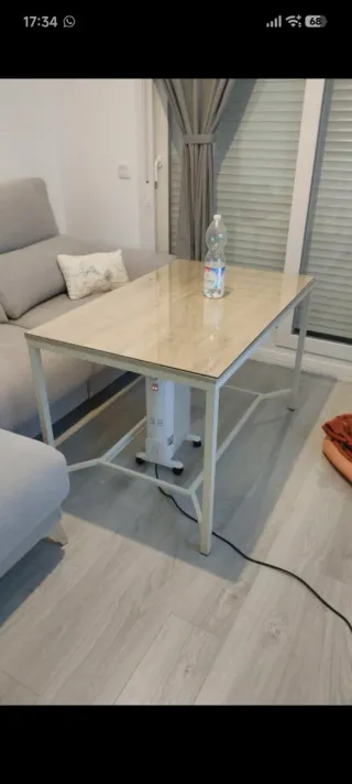 Mesa de forja Leroy Merlin cristal y madera