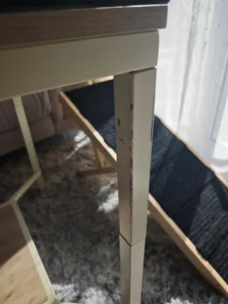 Mesa de forja Leroy Merlin cristal y madera