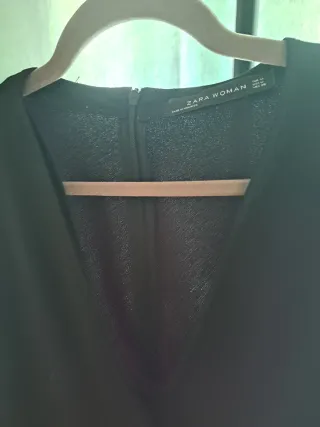 Mono Zara negro talla M