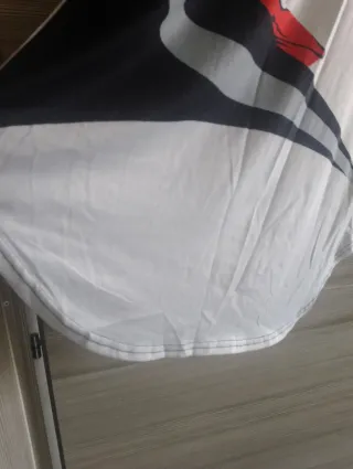 Maglia lunga con stampa viso