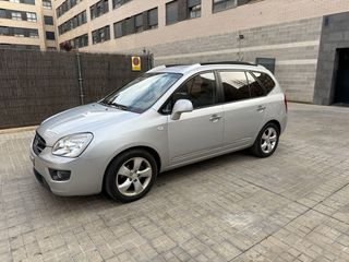 KIA Carens 2010