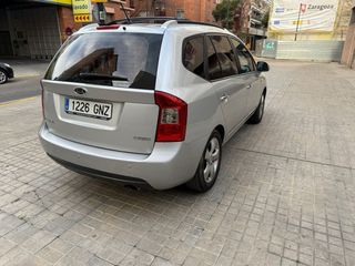 KIA Carens 2010