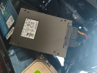 Torre PC Cooler Master Montada a Piezas