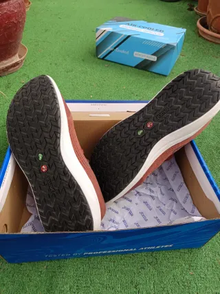 Zapatillas Joma Marrones Deportivas