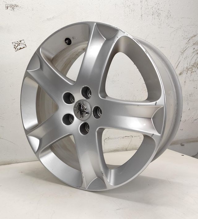 Juego de Llantas Peugeot RIFTER originales