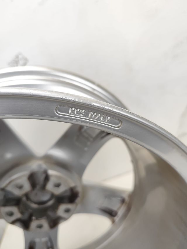 Juego de Llantas Peugeot RIFTER originales