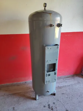 Depósito aire comprimido con manómetro