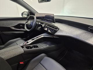 PEUGEOT 3008 ALLURE HYBRID 136CV EDCS6