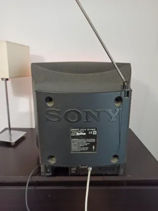 TV Sony Trinitron KV-14M1E Preta