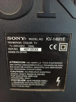 TV Sony Trinitron KV-14M1E Preta