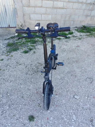 Bicicleta Eléctrica Plegable Negra