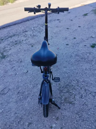 Bicicleta Eléctrica Plegable Negra