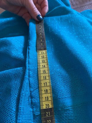 Cortinas de tela azul turquesa