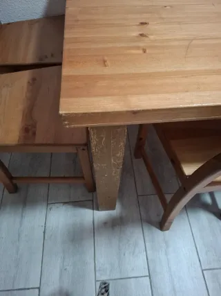 Mesa madera maciza y 6 sillas